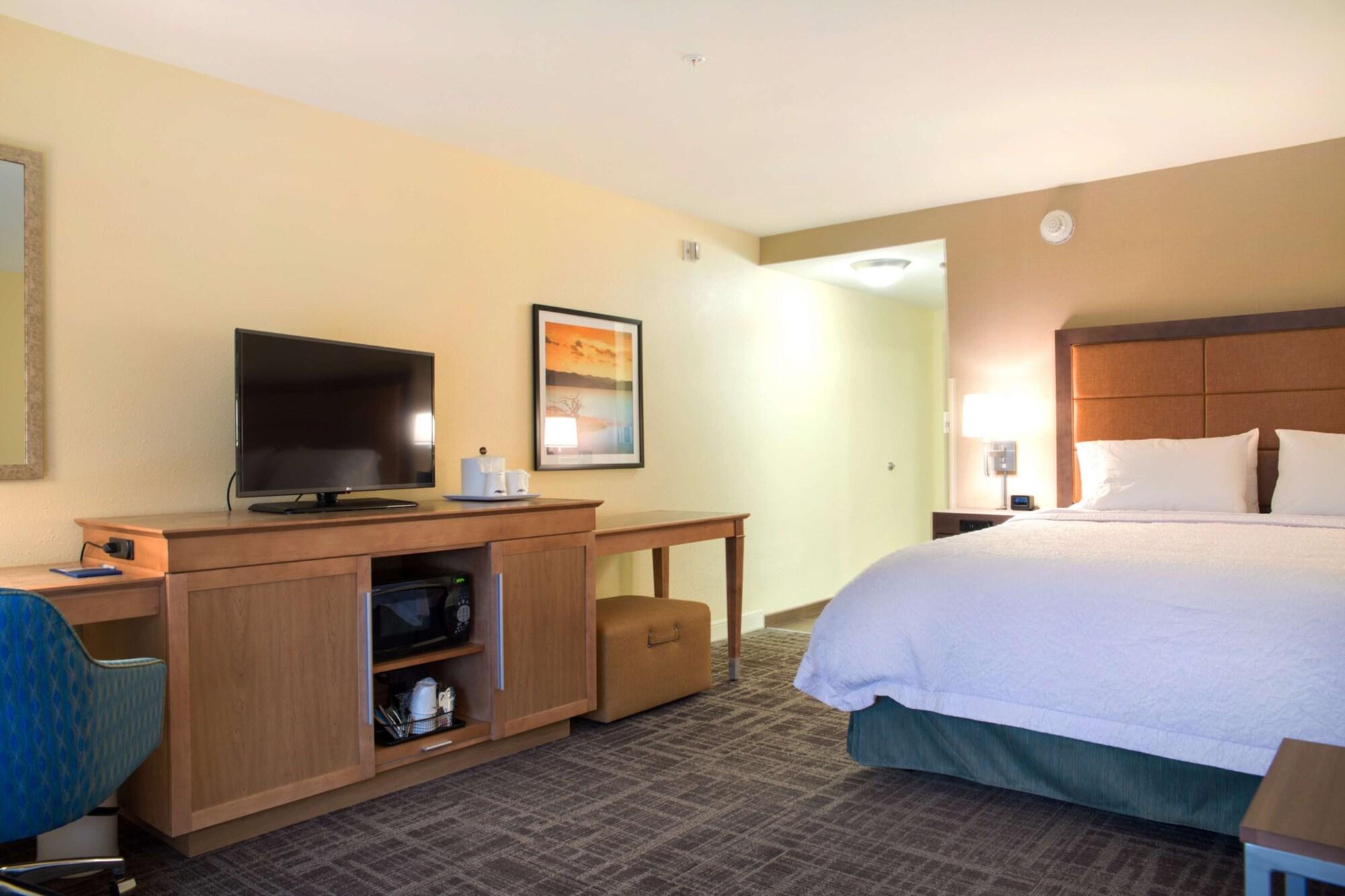 Hampton Inn & Suites Big Rapids, Mi Ngoại thất bức ảnh