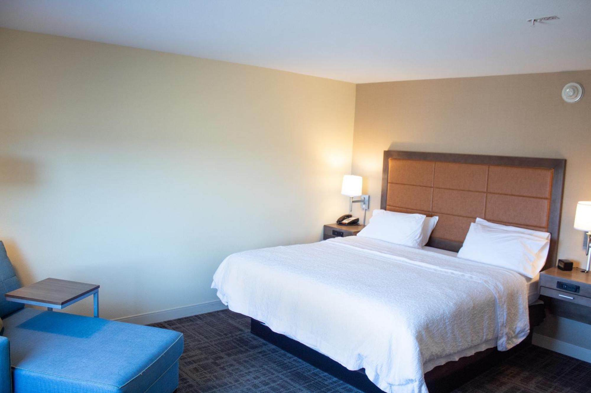 Hampton Inn & Suites Big Rapids, Mi Ngoại thất bức ảnh