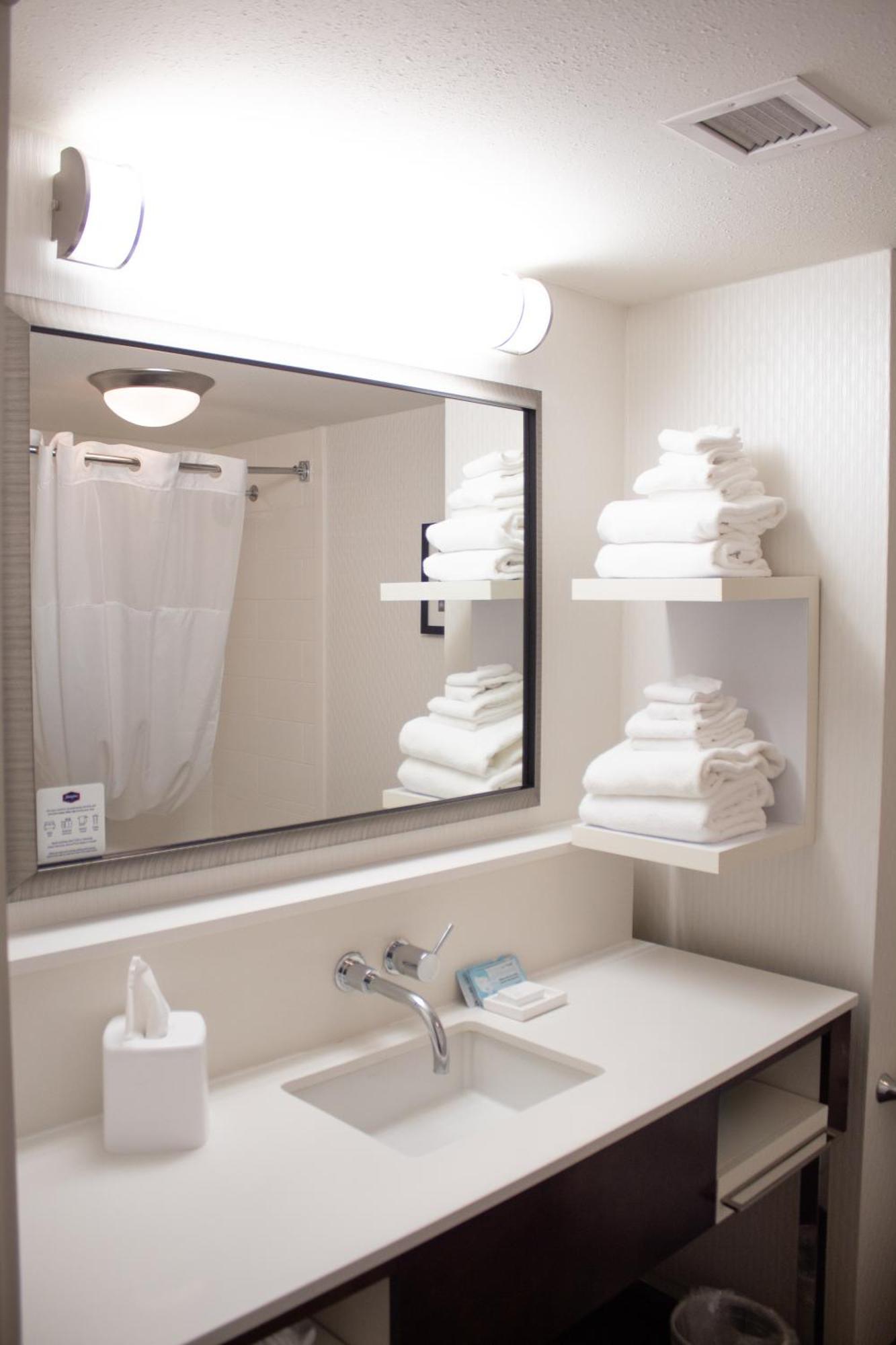 Hampton Inn & Suites Big Rapids, Mi Ngoại thất bức ảnh