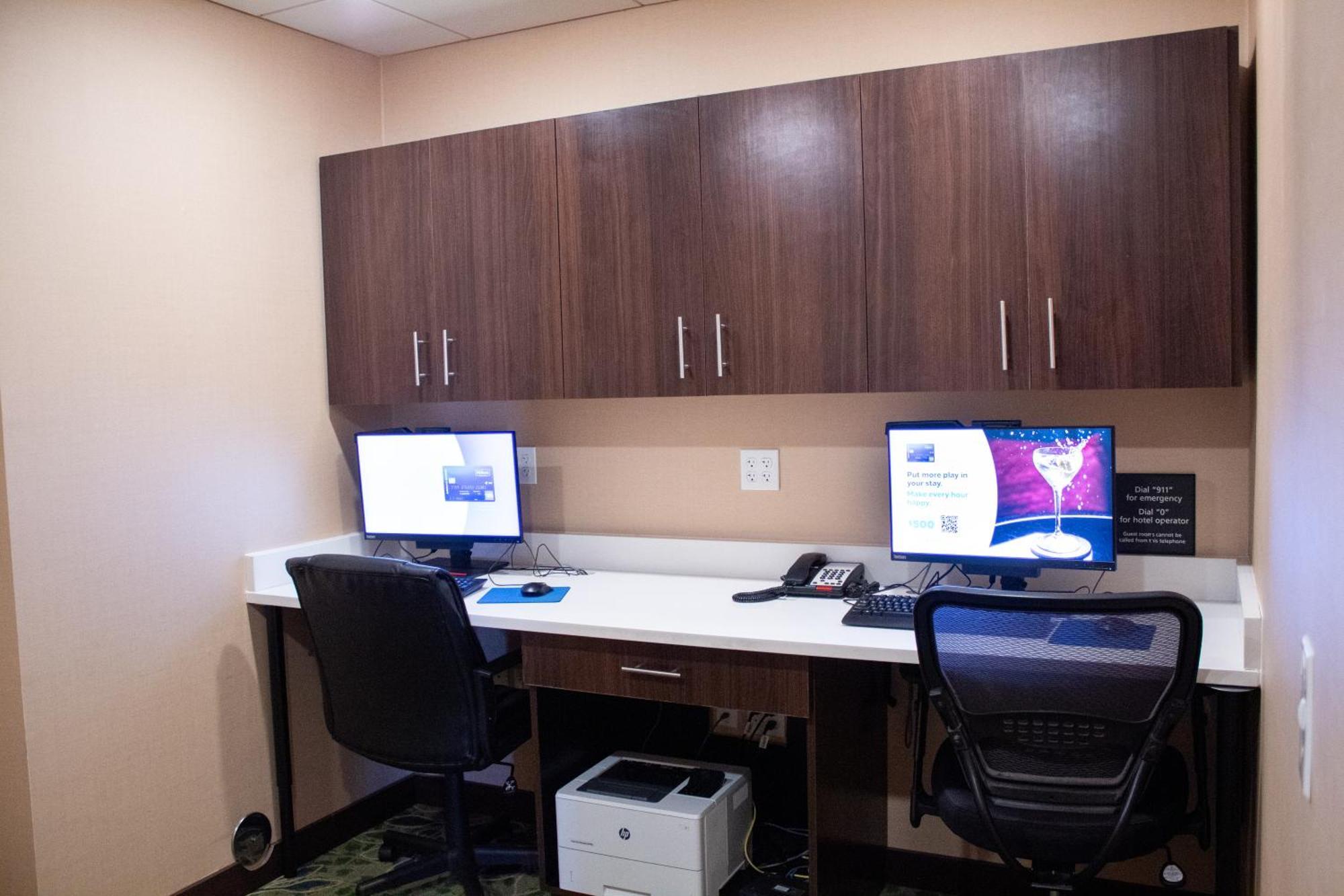 Hampton Inn & Suites Big Rapids, Mi Ngoại thất bức ảnh