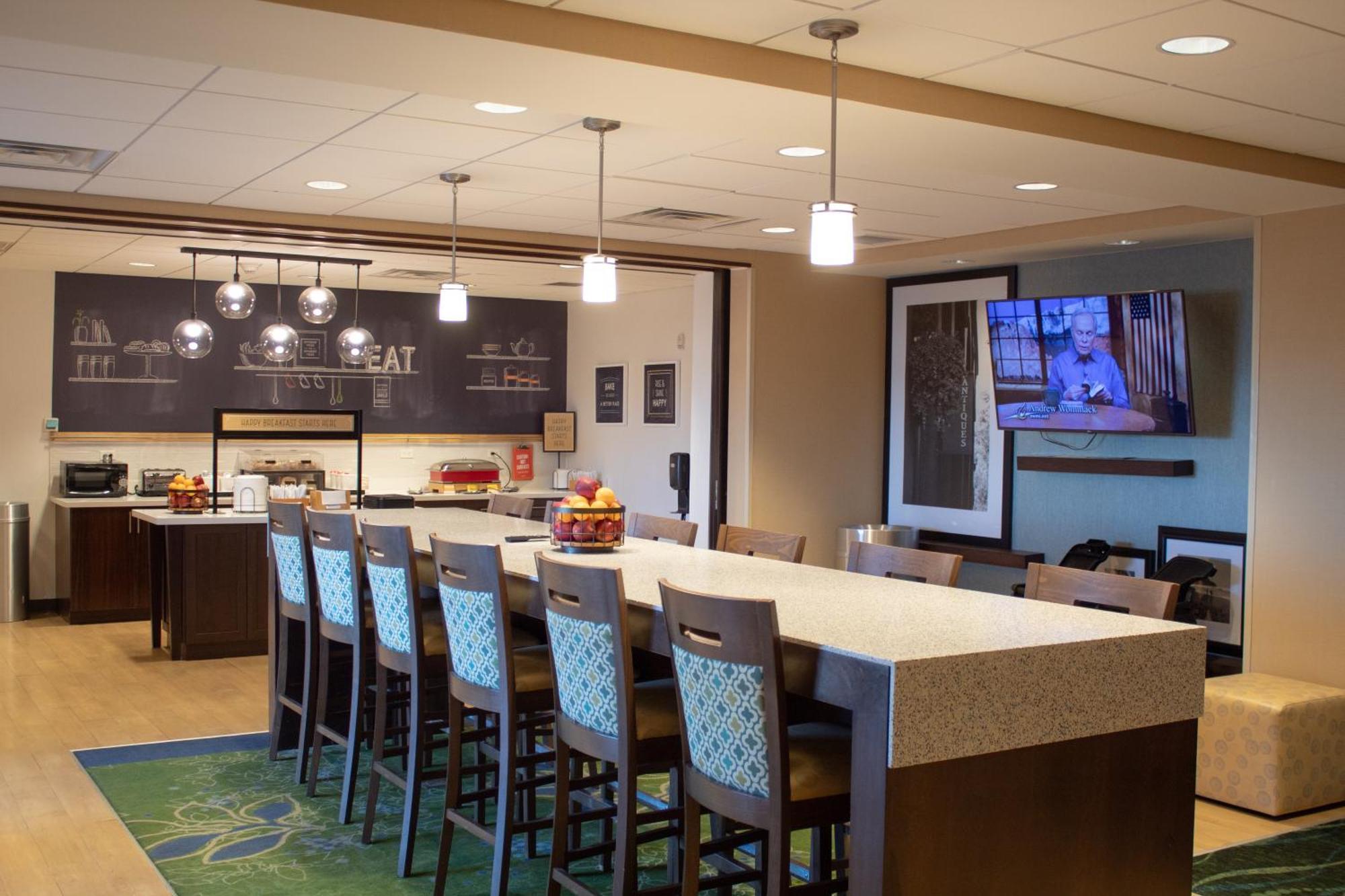 Hampton Inn & Suites Big Rapids, Mi Ngoại thất bức ảnh